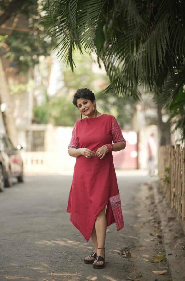 Jewel Neck Asymmetric Dress with Gamchaa Sleeve & Gamchha Patch