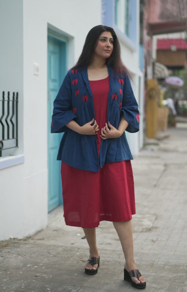Ladybug Embroidery Flared Shrug with A Line Sleeveless Inner